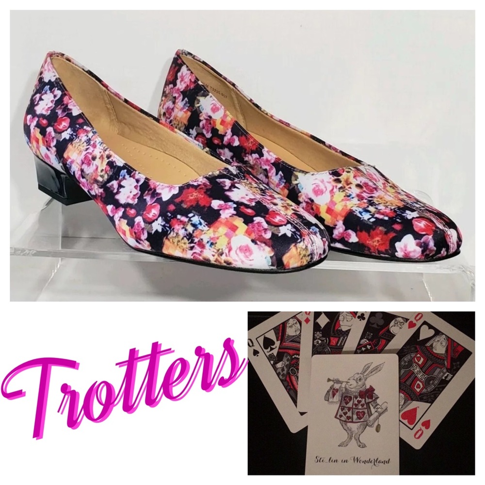 NWOB Trotters Doris Floral Comfort Pumps
